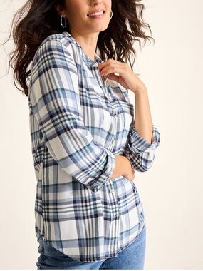 Tommy Bahama Breezy Shoreline Blue and White Plaid Button-Up Shirt Size Medium